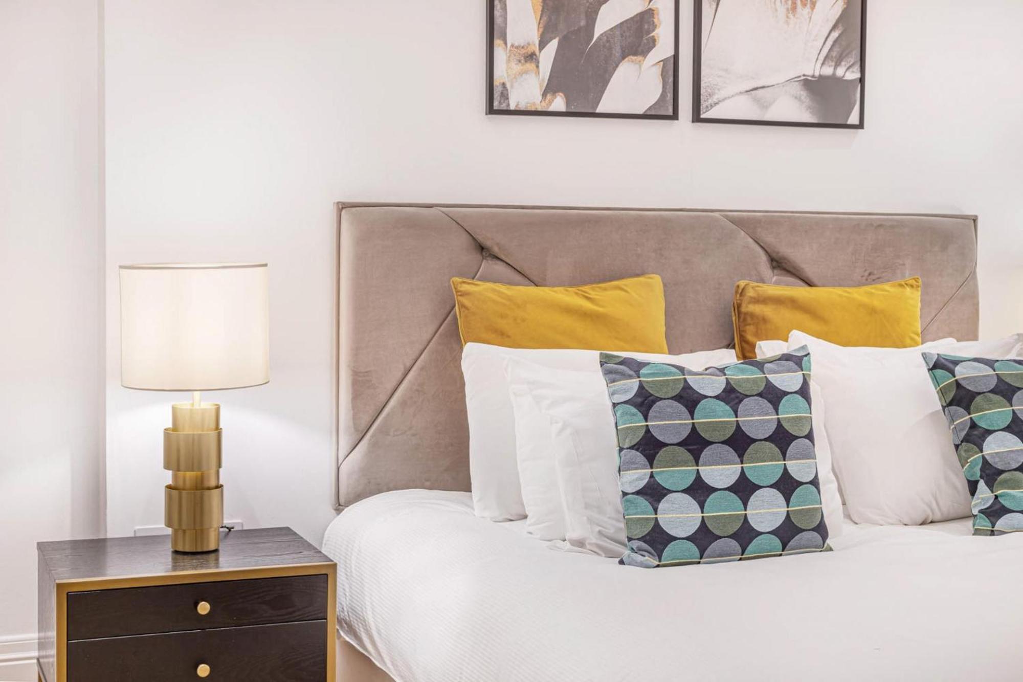 Ferienwohnung Royal Kensington In Cromwell Road London Exterior foto